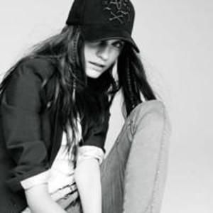 Meet your Posher, Carly